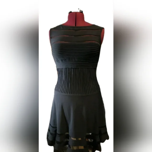 sachin and babi light blue dress Tadashi Saks Fifth Avenue Black Formal Evening Gown Dress Size 4 USA Made